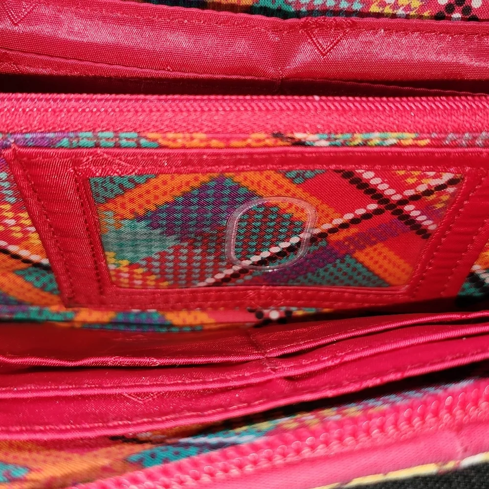 Preowned Vera Bradley‎ Georgia RFID wallet